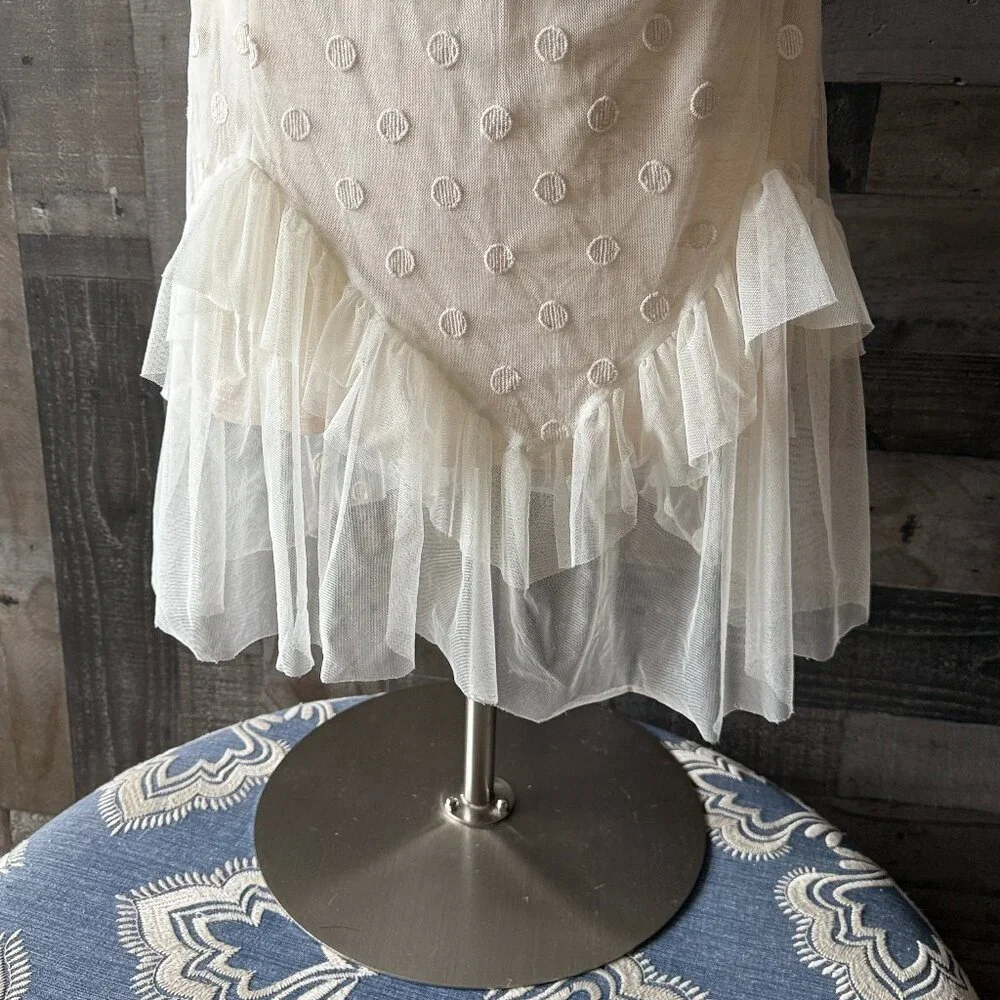 Isobella & Chloe cream polka dot lace dress girls size 8 garden party summer